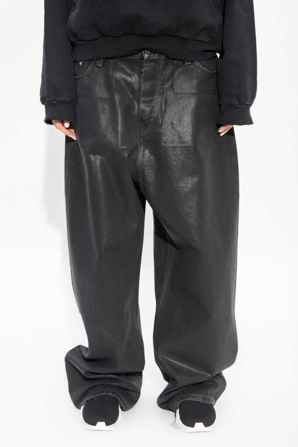 パンツ BALENCIAGA LARGE BAGGY JEANS Wax xs Balenciaga Large Baggy Jeans | Saks Fifth Avenue